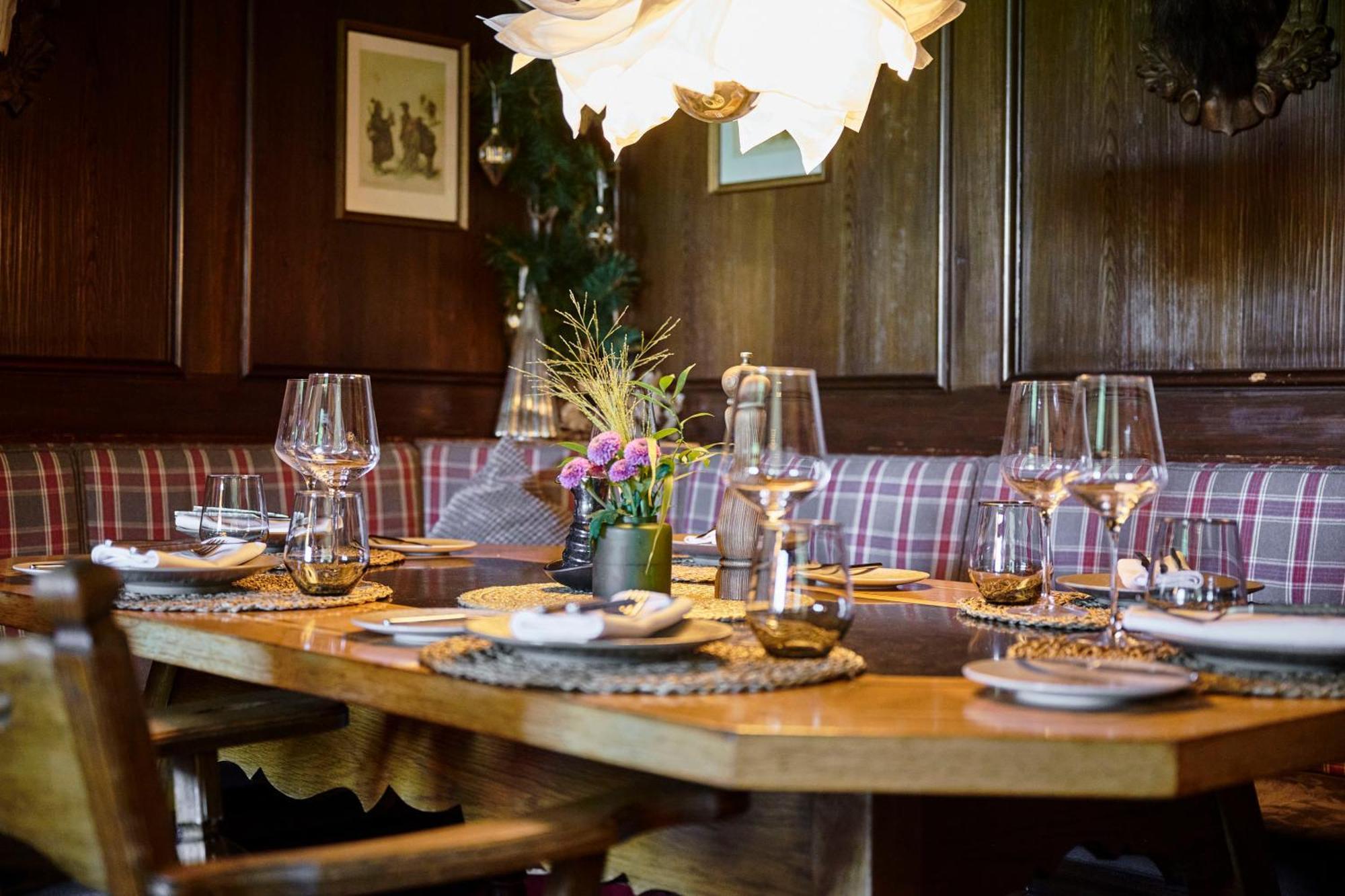 Arlberg Stuben - Das Kleine, Feine Hotel Штубен-ам-Арльберг Экстерьер фото